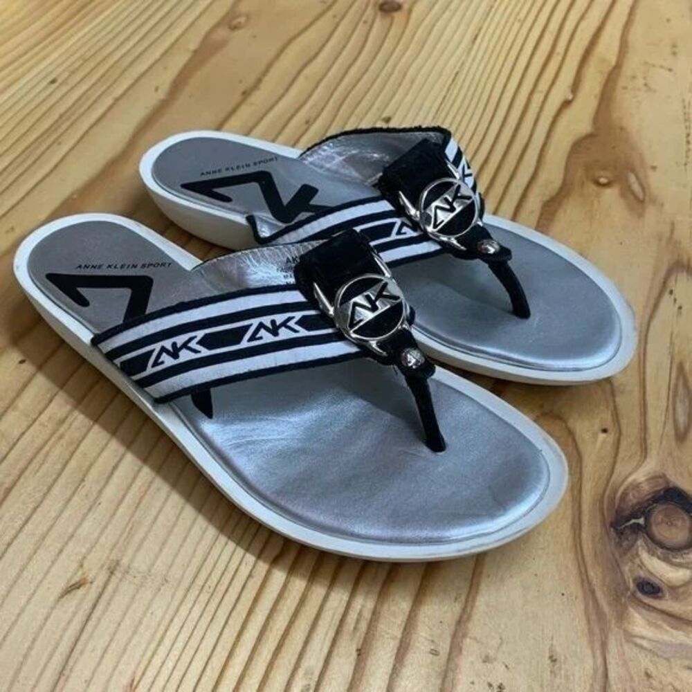 Anne Klein Sport Womens 6 Black White Striped Thong Sandals Flip Flops Comfort
